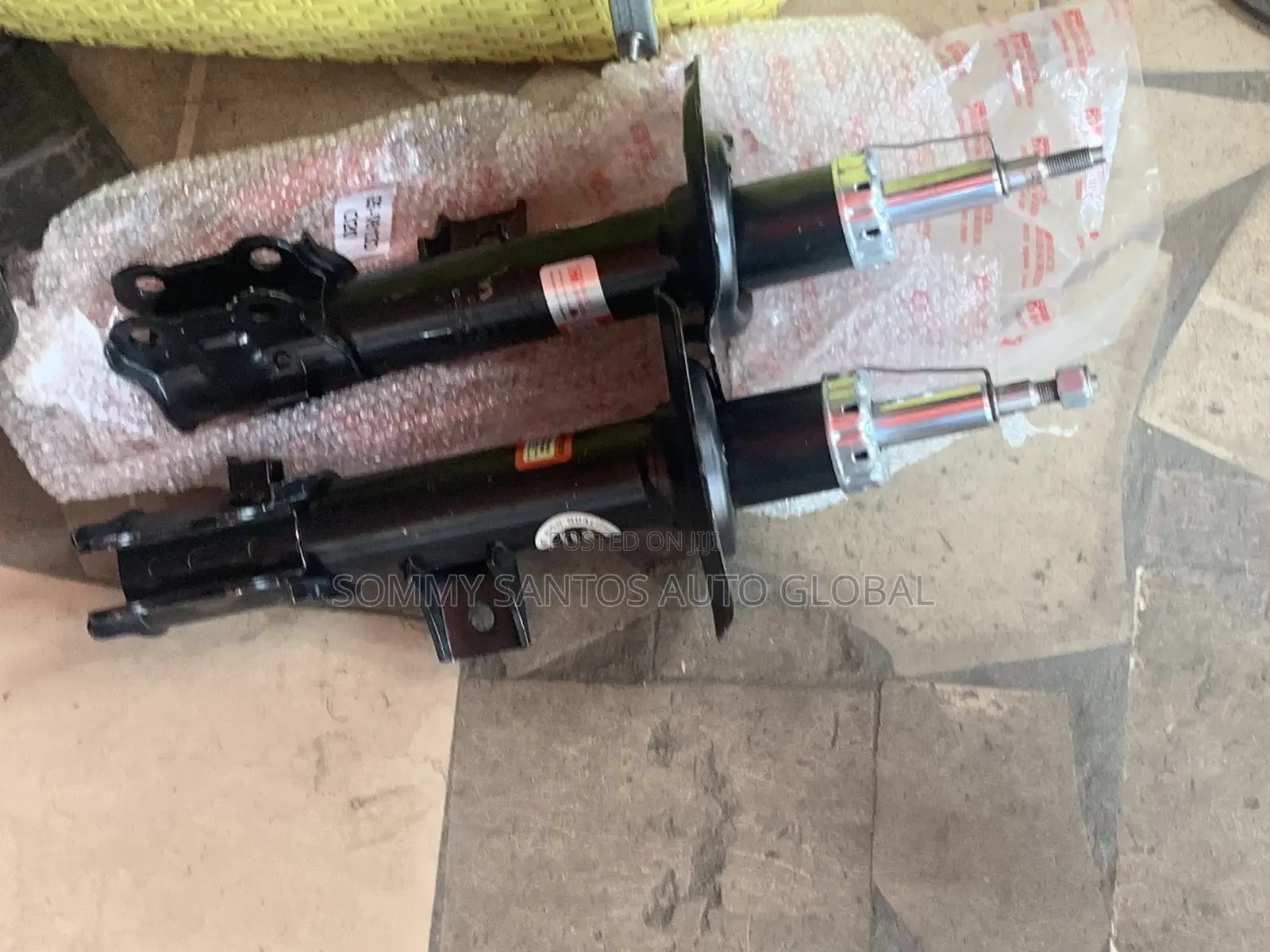 Front Shock Absorber Hyundai Tucson Ix35 Available