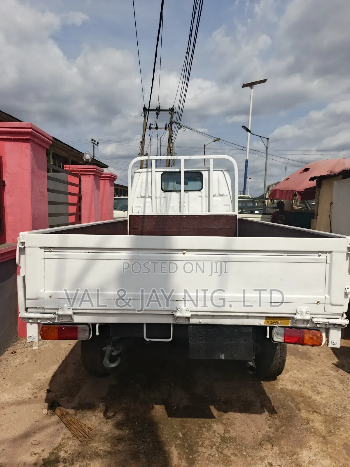Toyota Dyna 150 With 2rz Engine - Nigerian Use