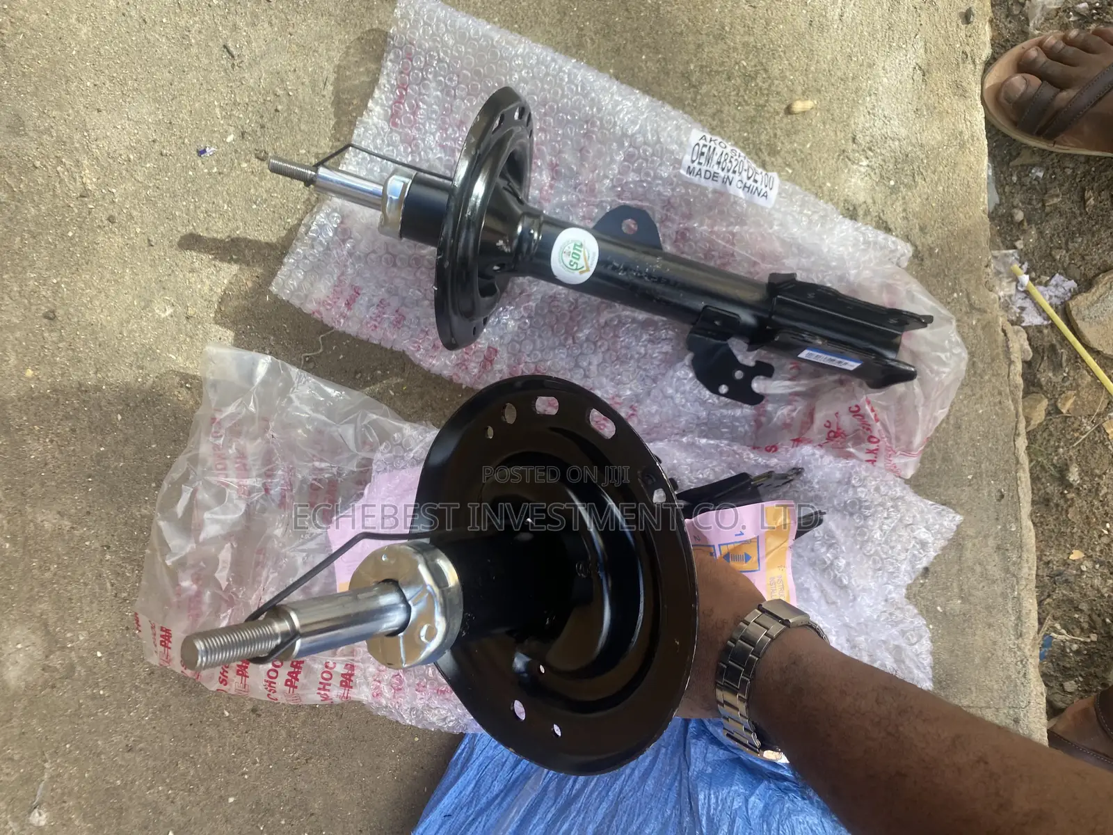 Quality Front Shock Absorber Venza