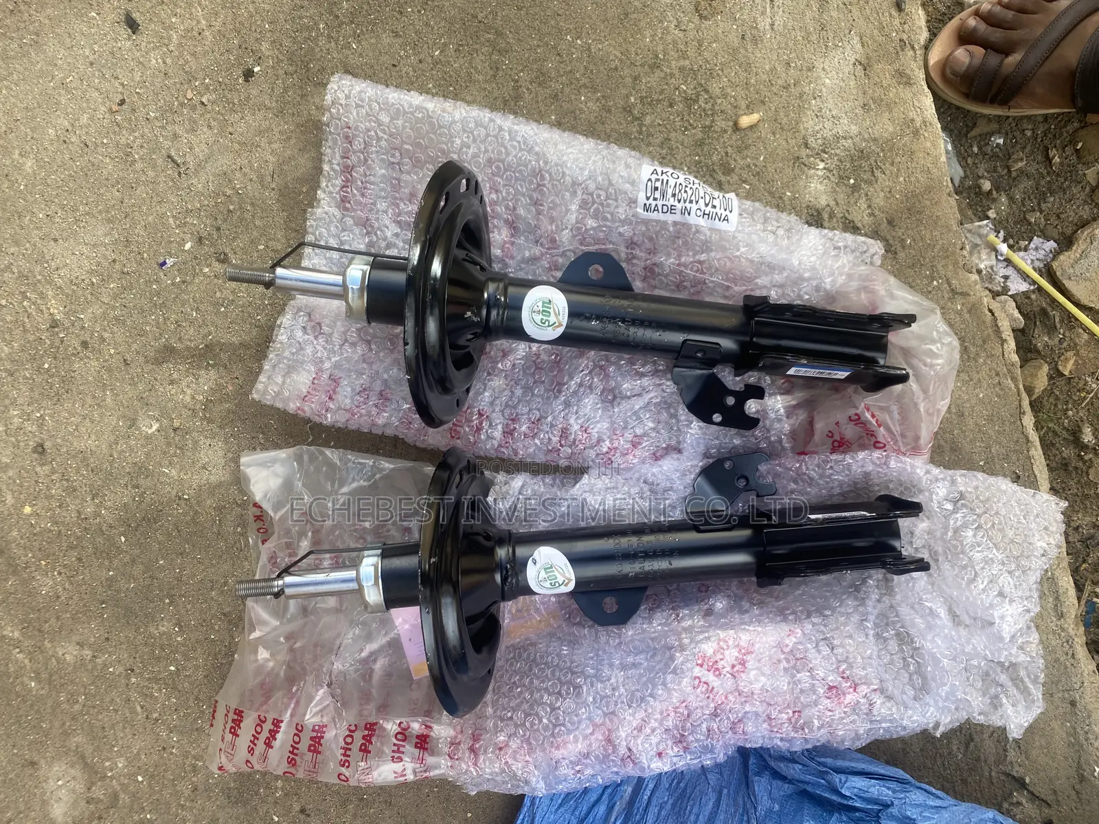 Quality Front Shock Absorber Venza