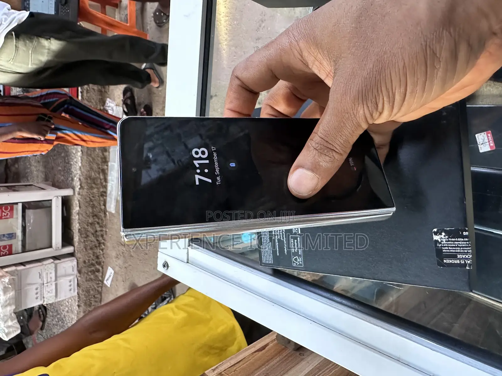Samsung Galaxy Z Fold4 256 GB Gold
