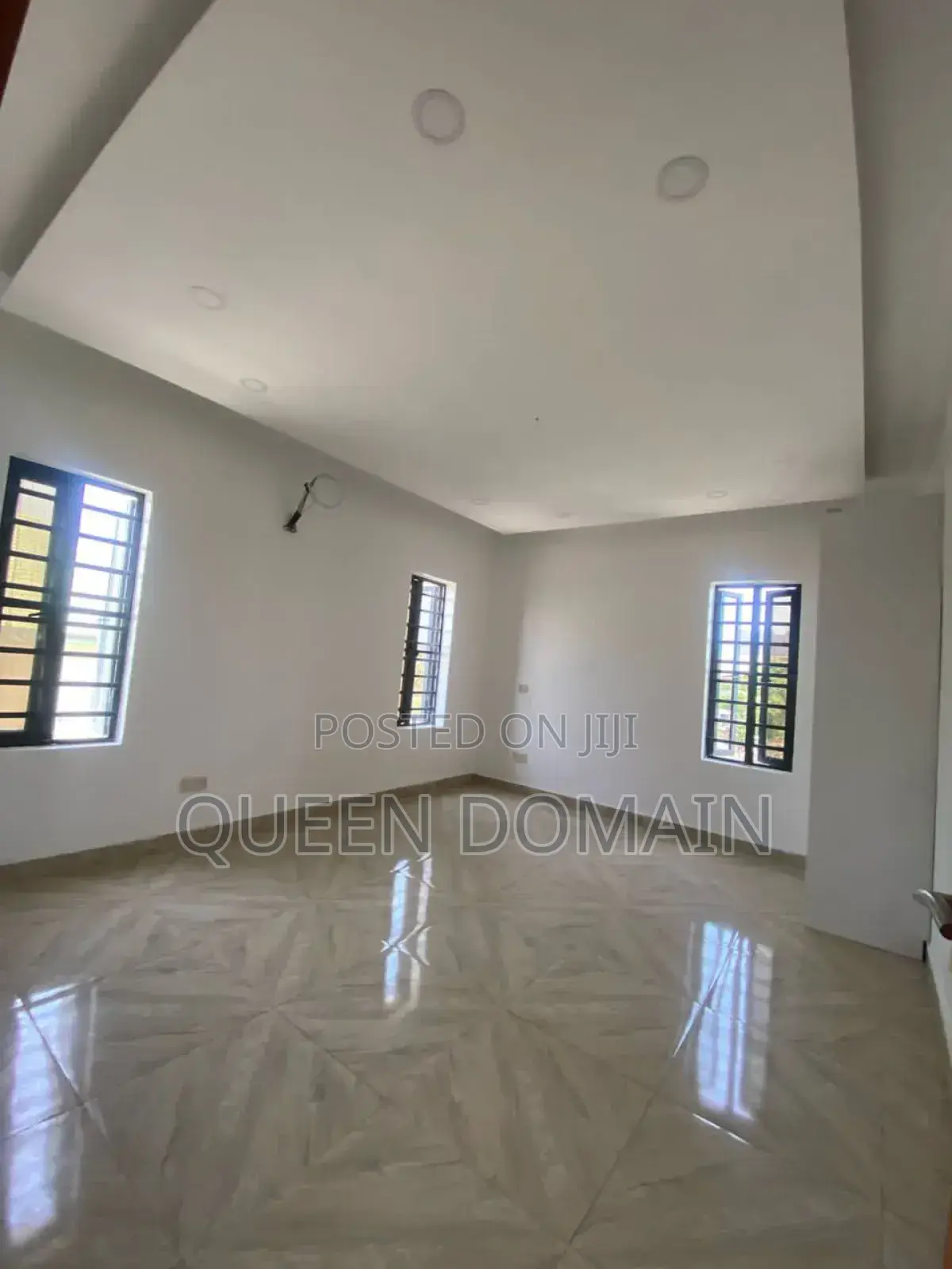2bdrm Block of Flats in Olokonla for rent