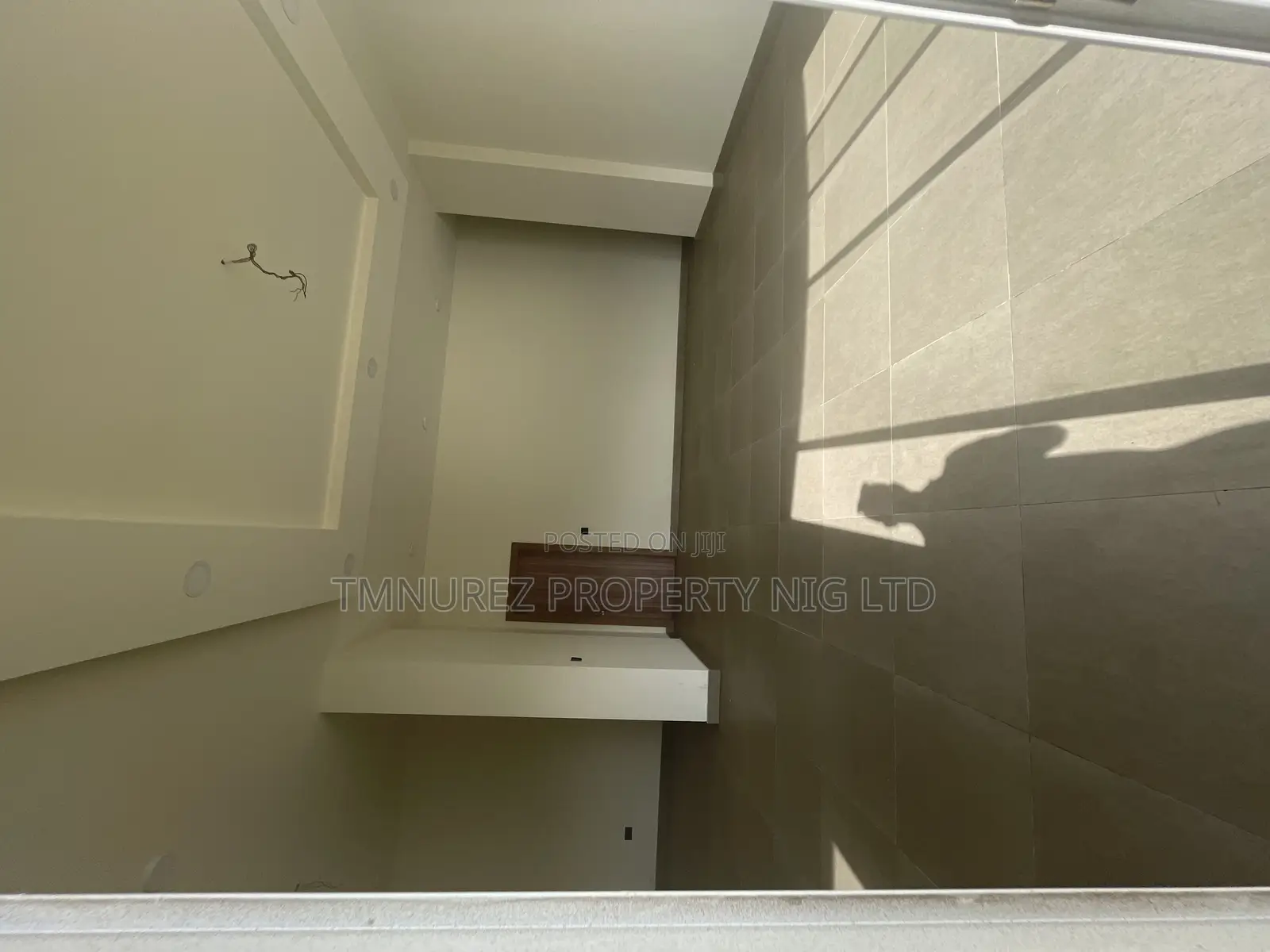 3bdrm Apartment in Victoria Island for rent