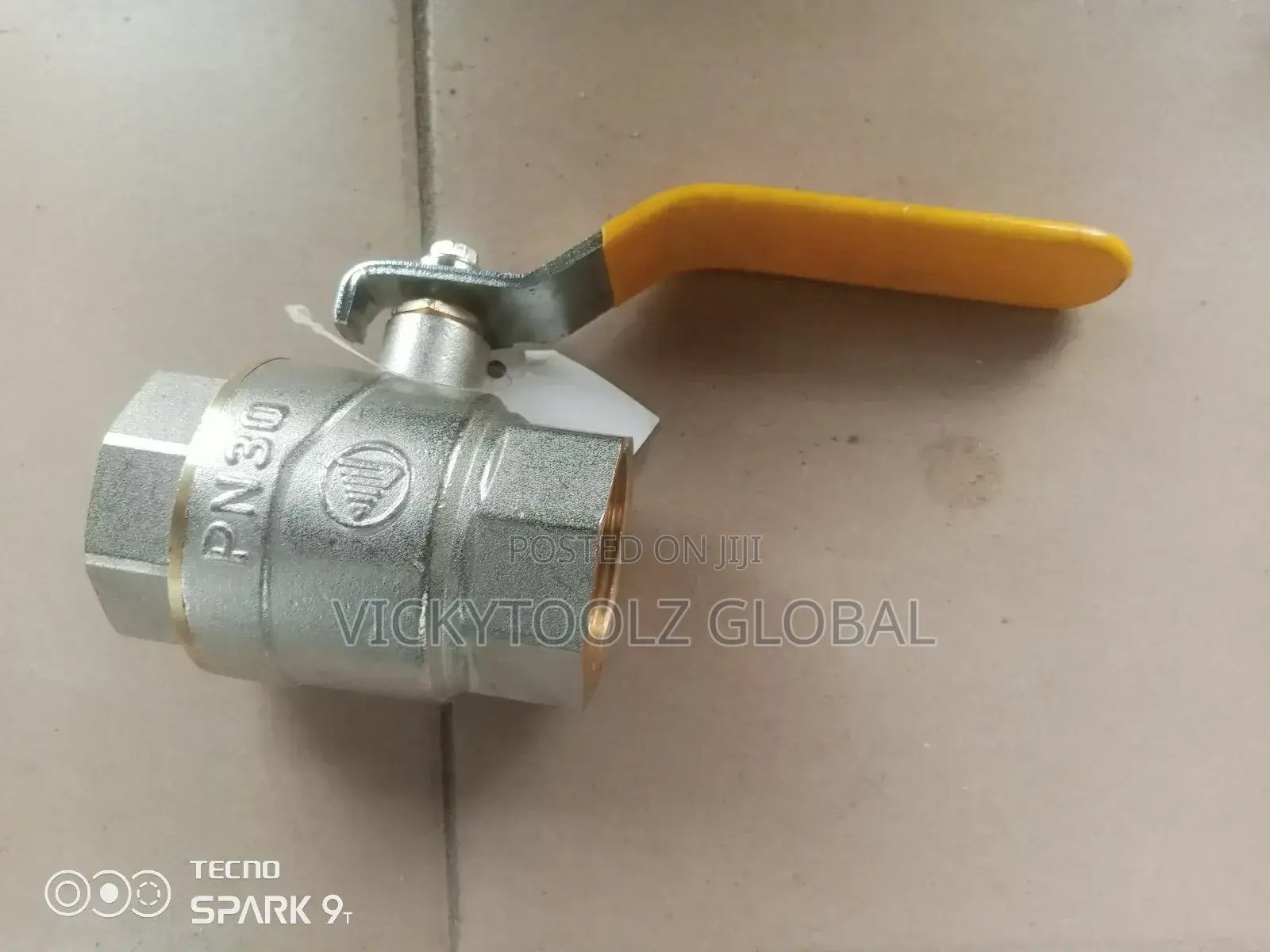 Screw Threaded Ball Valve (11⁄2)