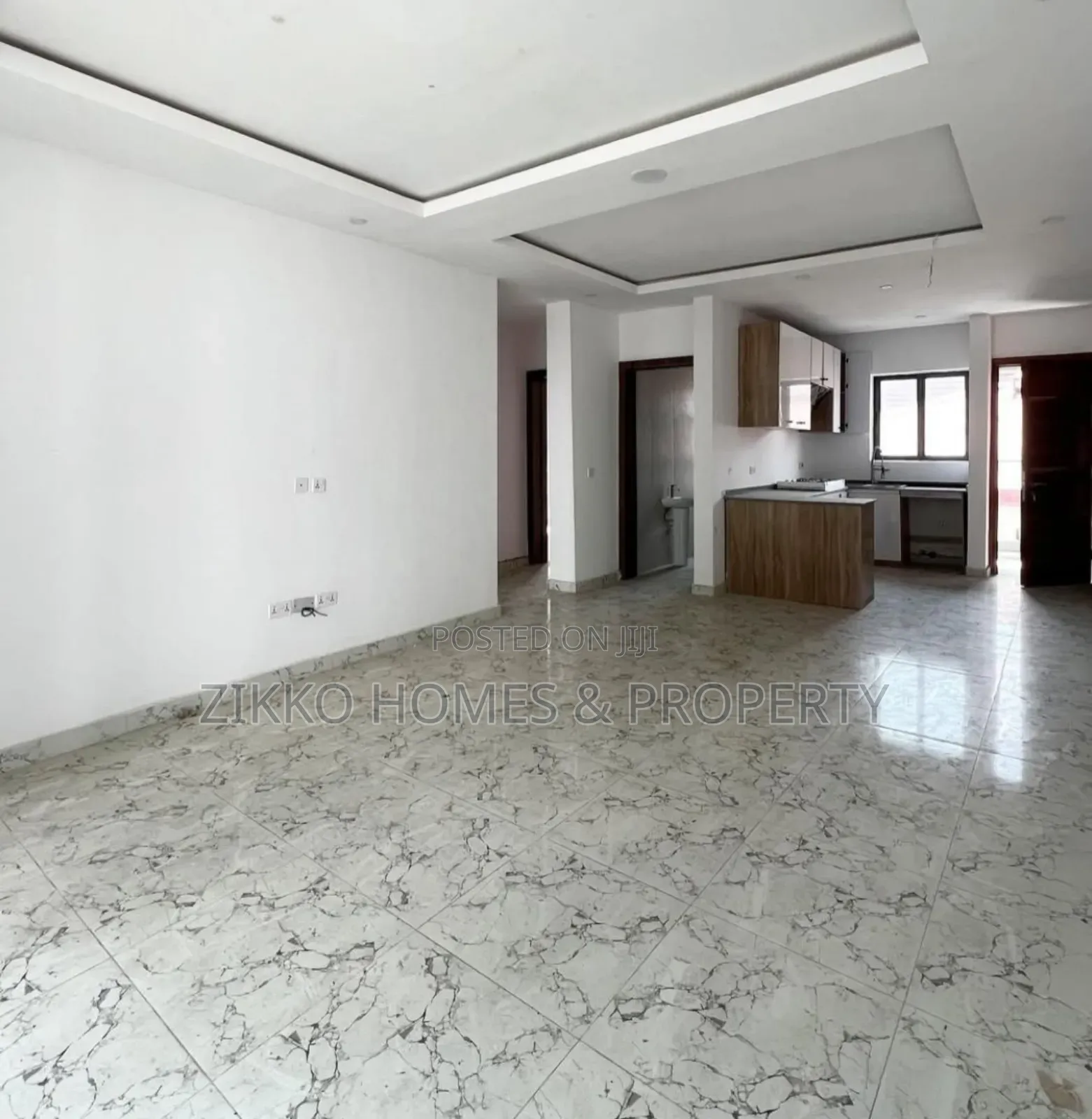 2bdrm Apartment in Chevron Drive, Lekki for sale