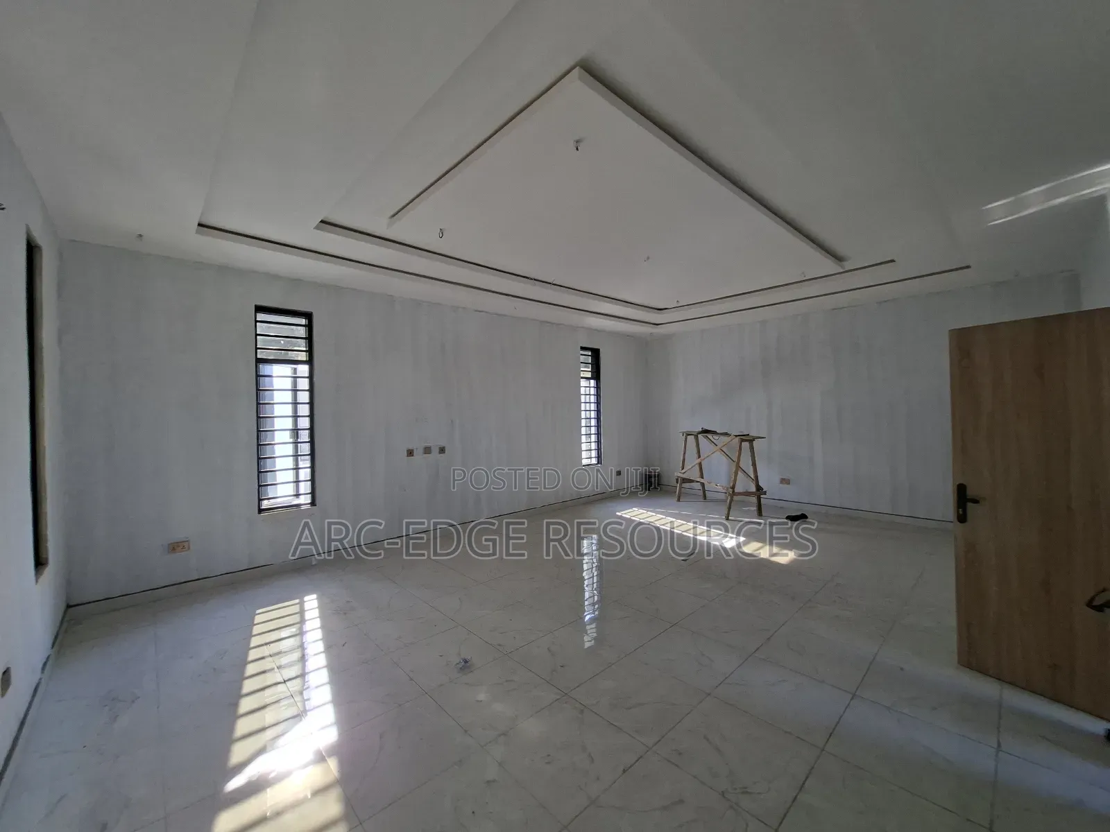 5bdrm Duplex in Ago Palace for sale