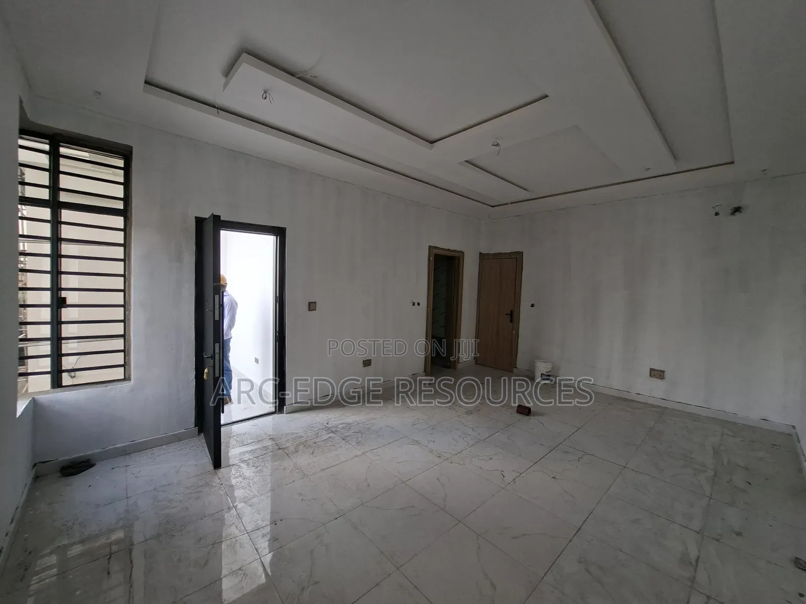 5bdrm Duplex in Ago Palace for sale