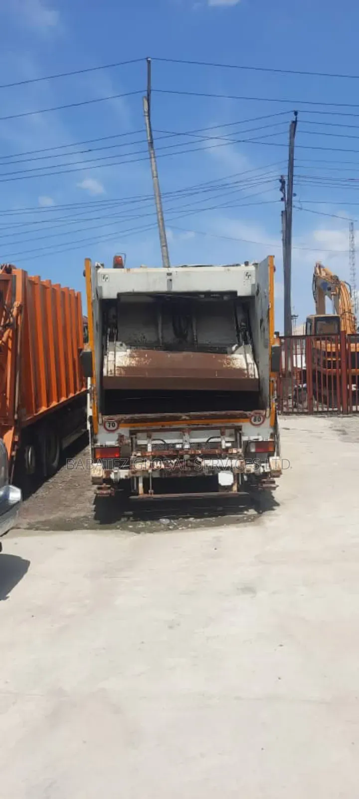 Garbage Truck