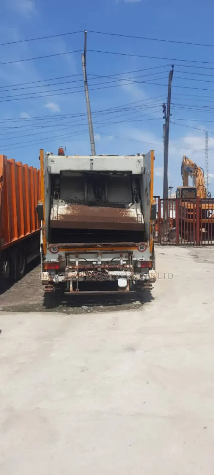 Garbage Truck