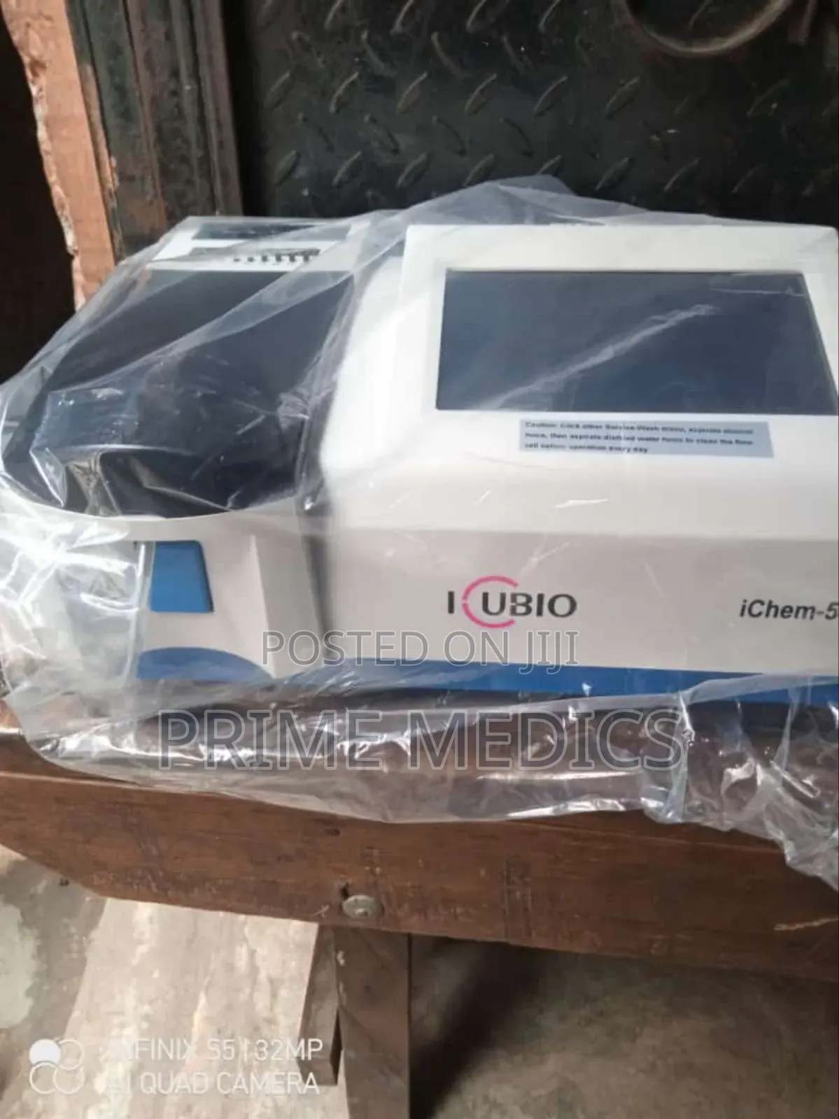 Icubio Semi Auto Chemistry Analyzer