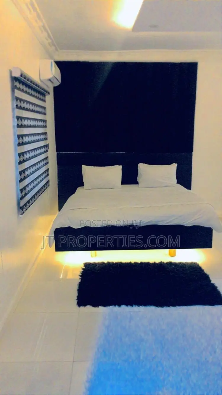 Furnished 2bdrm Block of Flats in Garki for rent