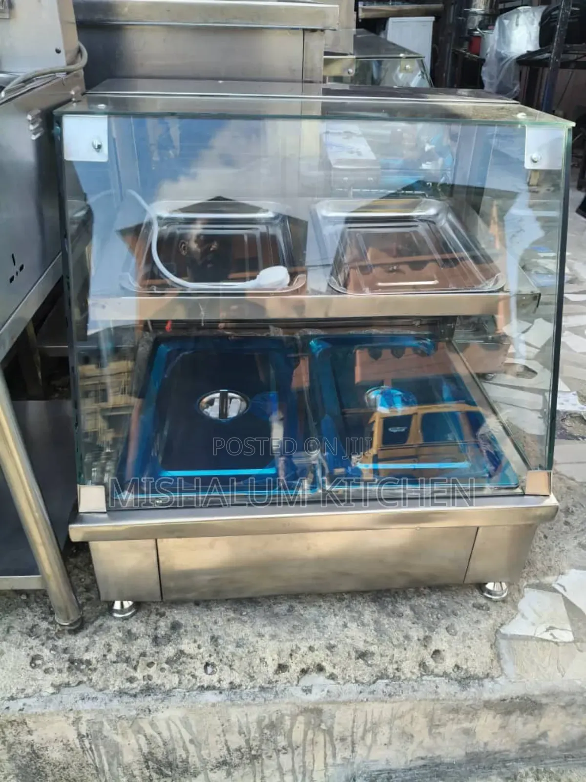 4-compartment Food Display Warmer For Restaurants