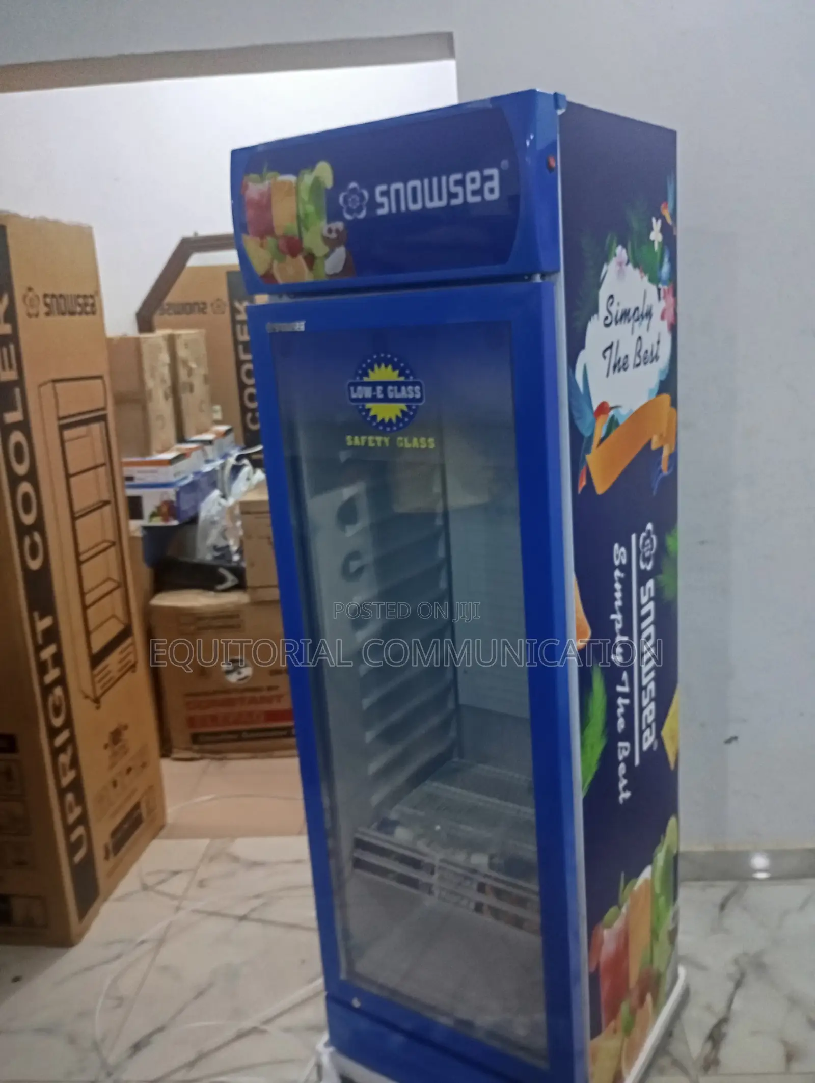 Snowsea Single Door Compact Display Chiller Lc-300w