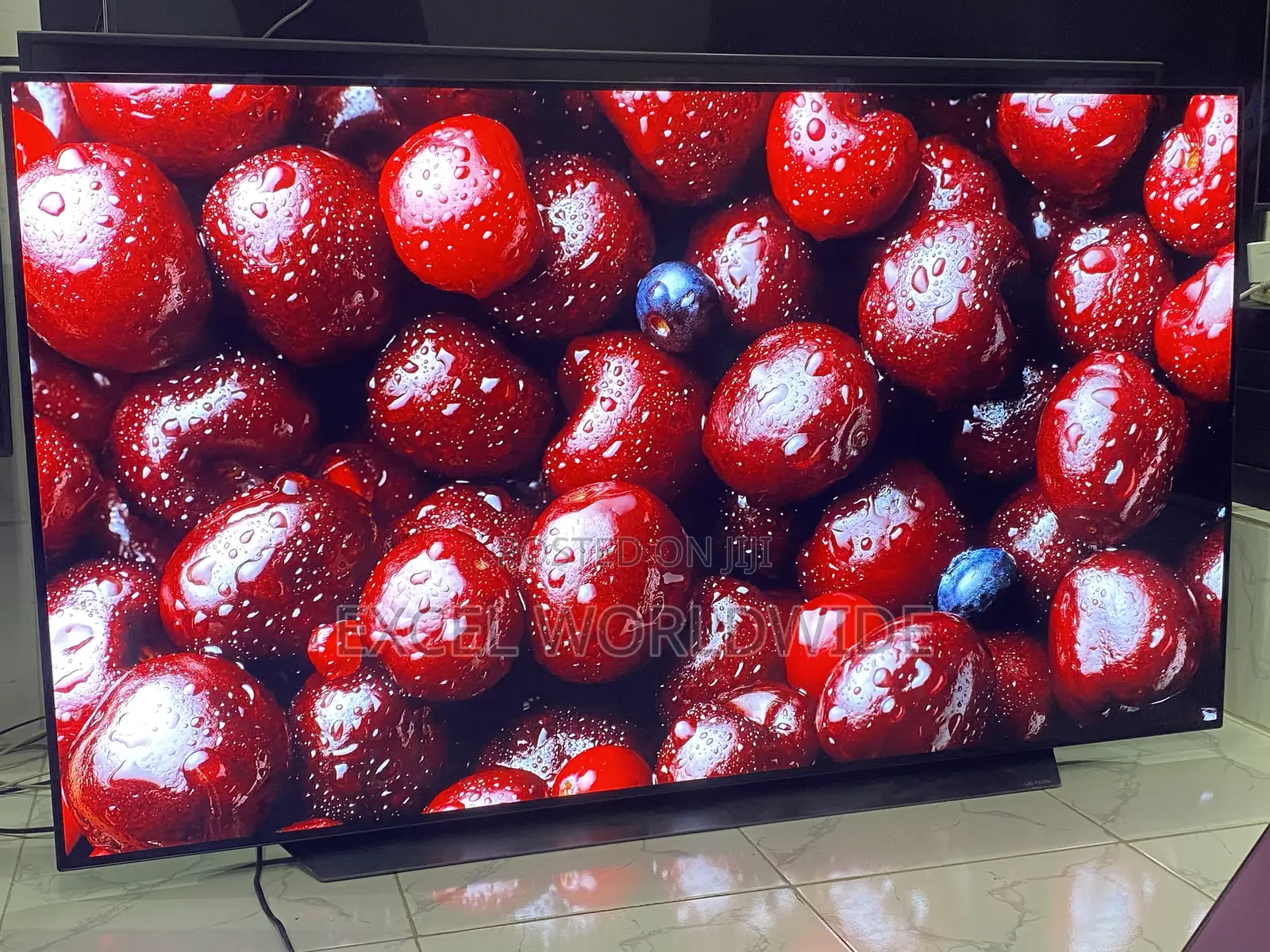 65 “Lg Oled Cx Series Ultra Slim Smart Tv With Ai Thinq