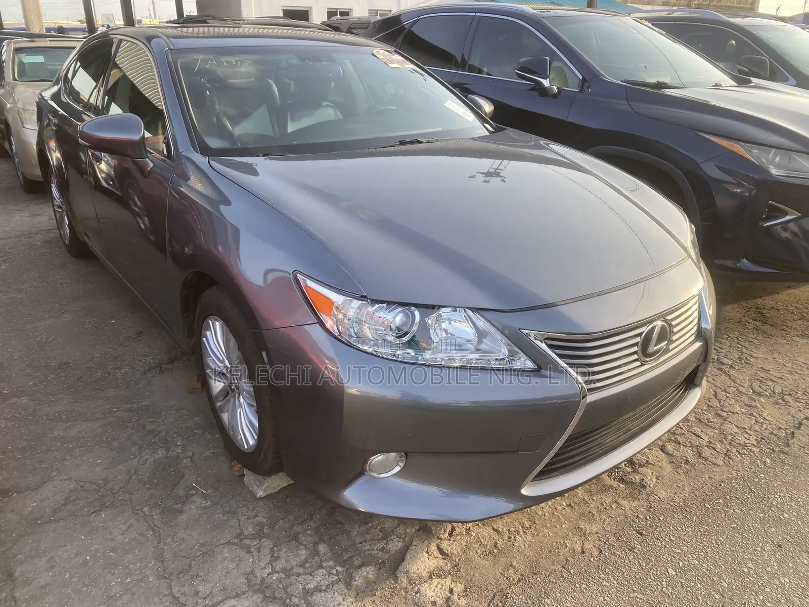 Lexus ES 350 FWD 2013 Gray