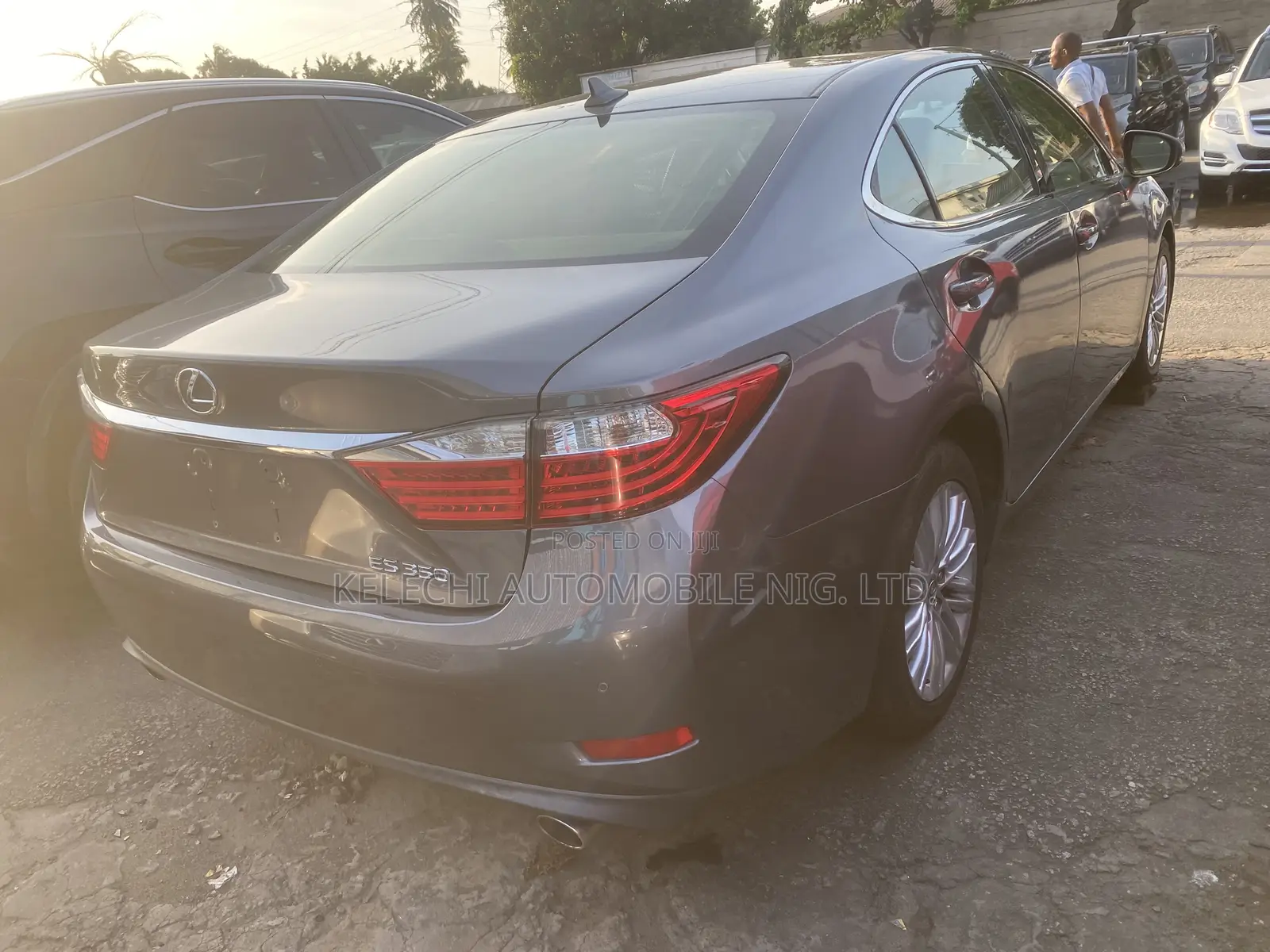 Lexus ES 350 FWD 2013 Gray