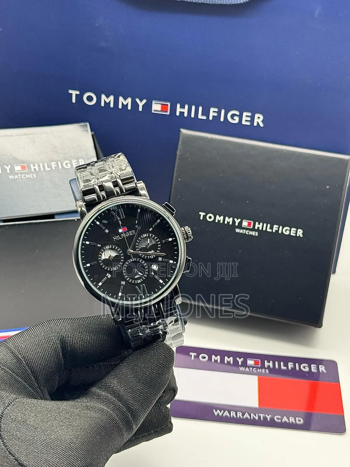 Tommy Hilfiger Mid-Grade Chronograph - Chain Style"