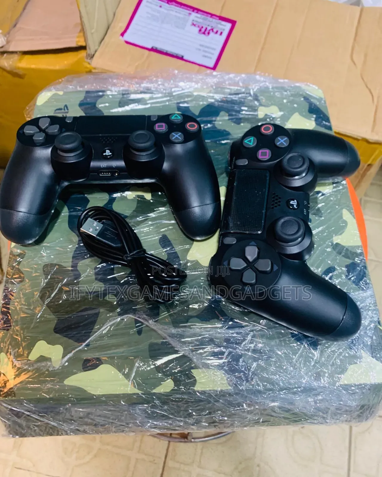 Uk Used Ps 4 Slim 500gb With 2 Pads