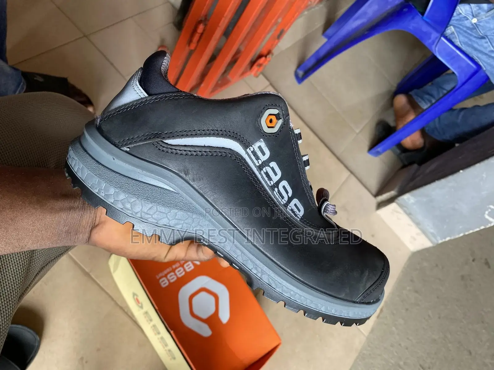 Base Safety Shoe