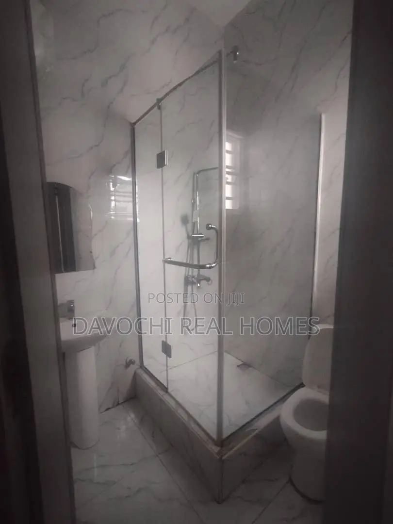Furnished 4bdrm Duplex in Orchid Road., Lekki Phase 2 for rent