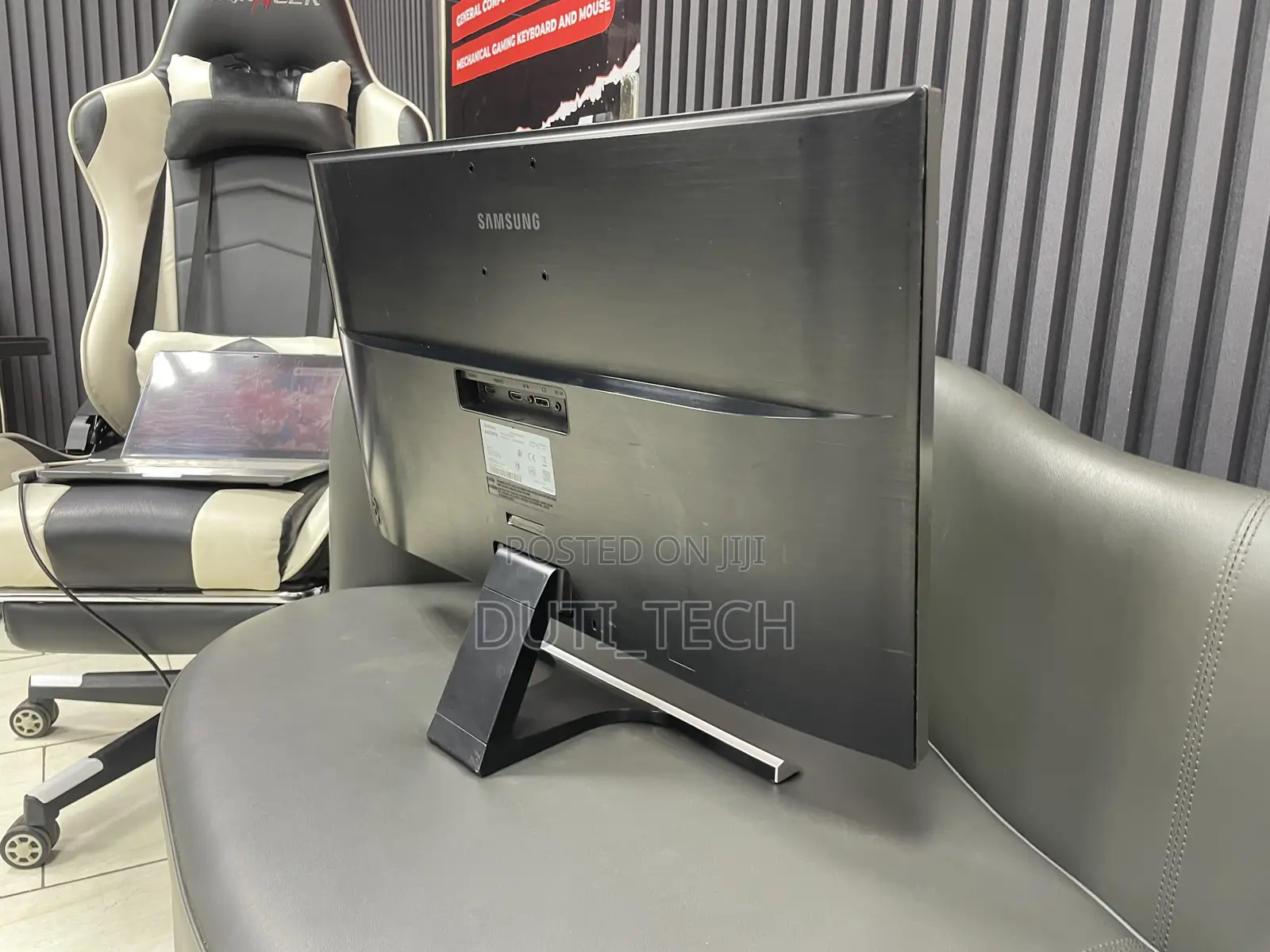 Samsung Uhd Monitor 28 Inches, Amd Freesync,