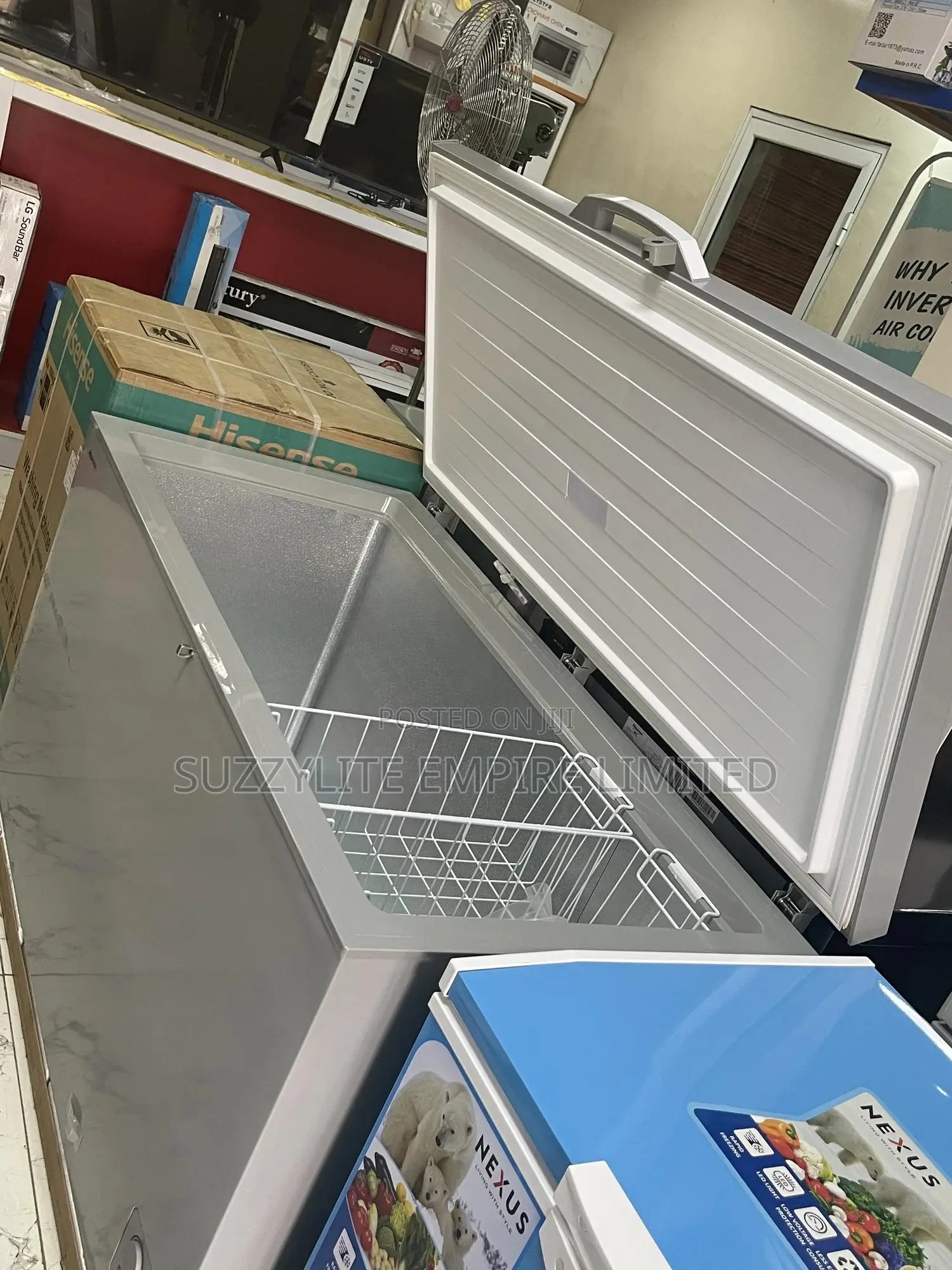 Hisense Freezer 420 Liters