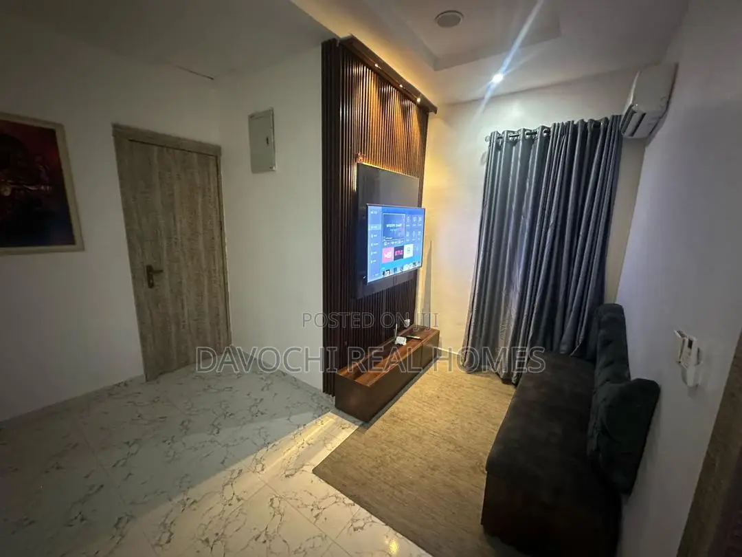 Furnished 4bdrm Duplex in Conservative Road,, Chevron for rent