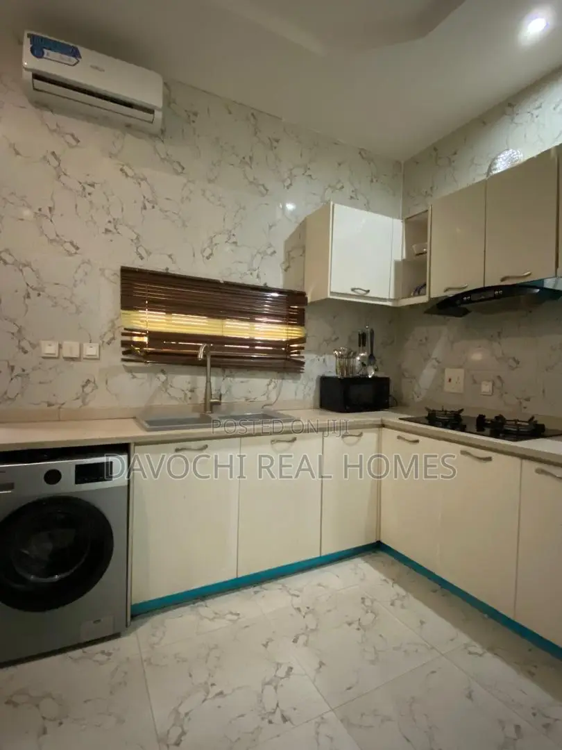 Furnished 4bdrm Duplex in Conservative Road,, Chevron for rent