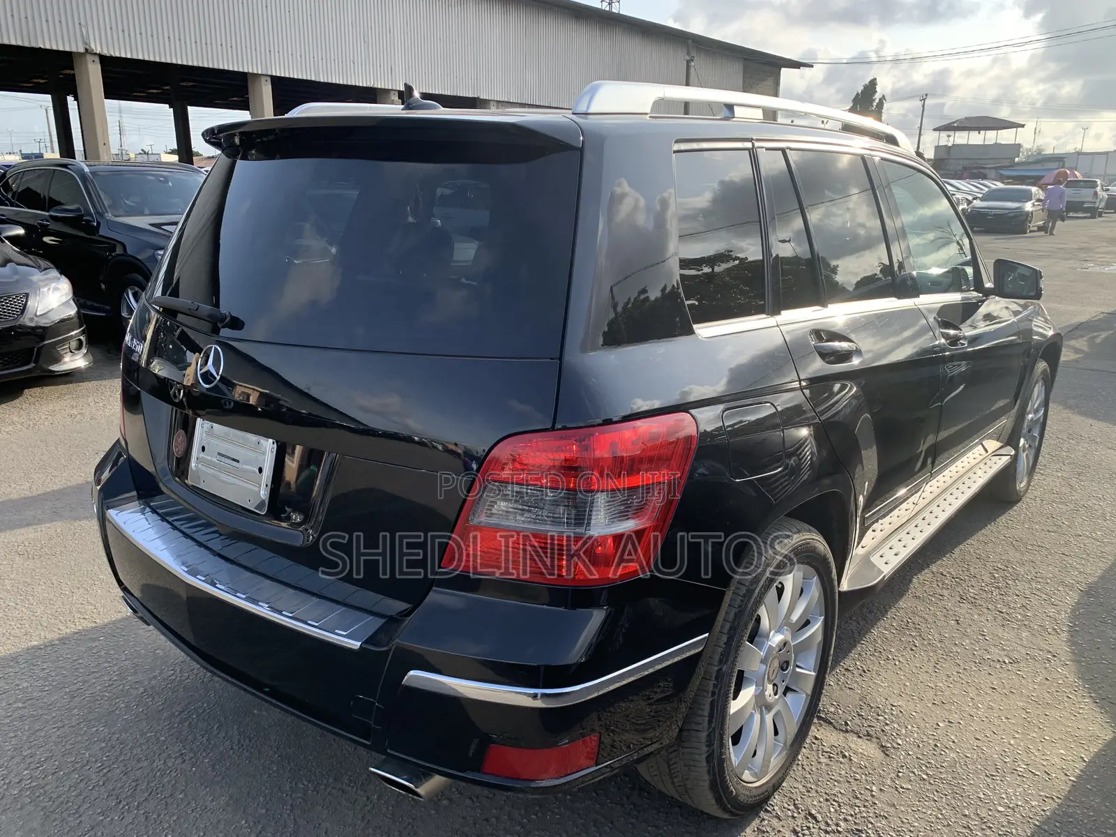 Mercedes-Benz GLK-Class 350 2011 Black