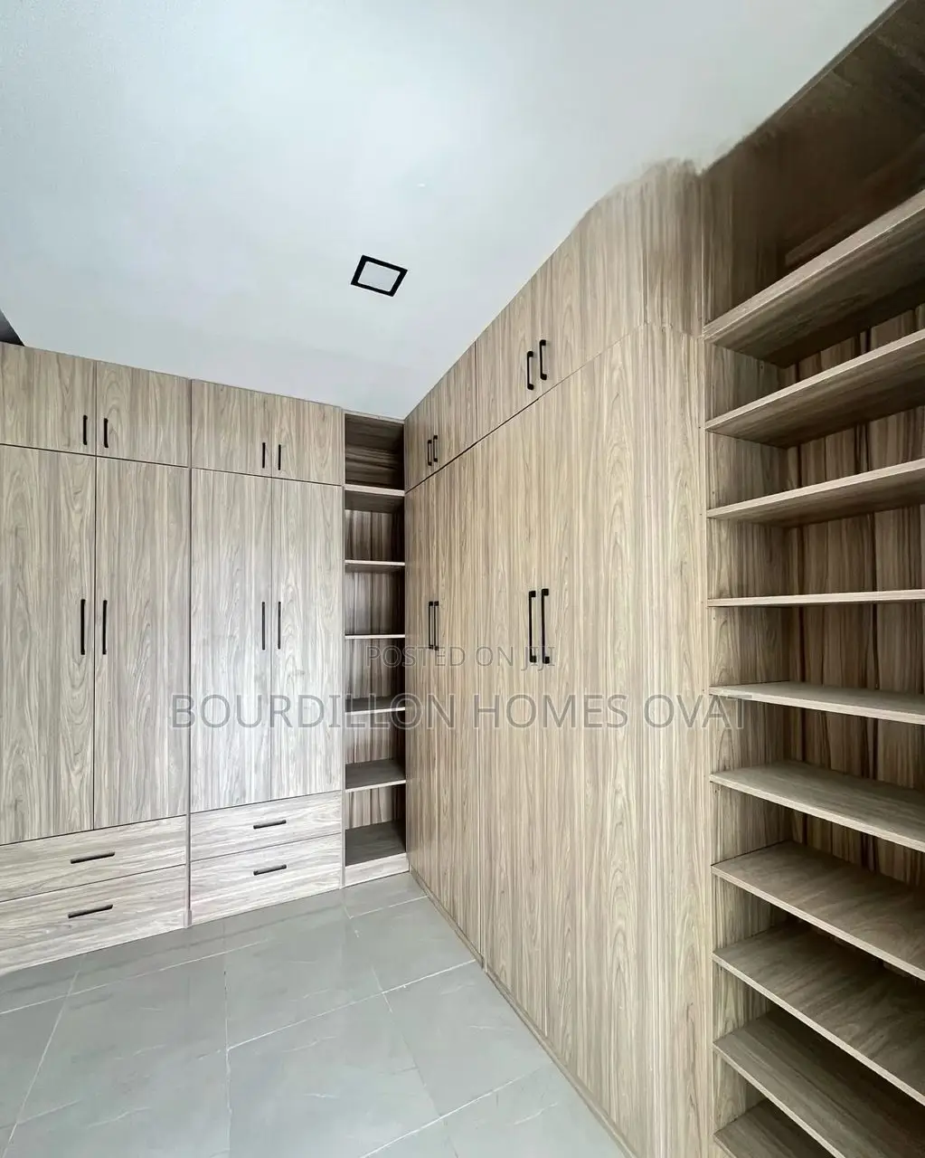 4bdrm Duplex in Ikate for sale
