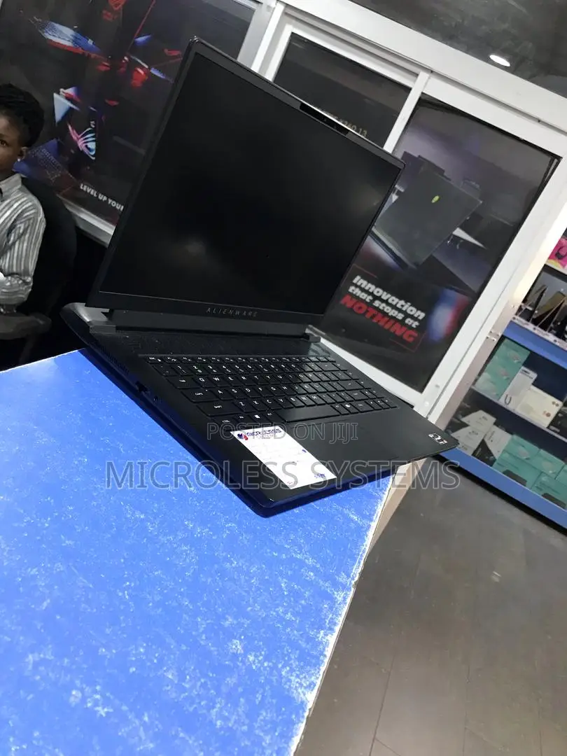 Laptop Alienware M15 R3 16GB AMD Ryzen 7 SSD 512GB