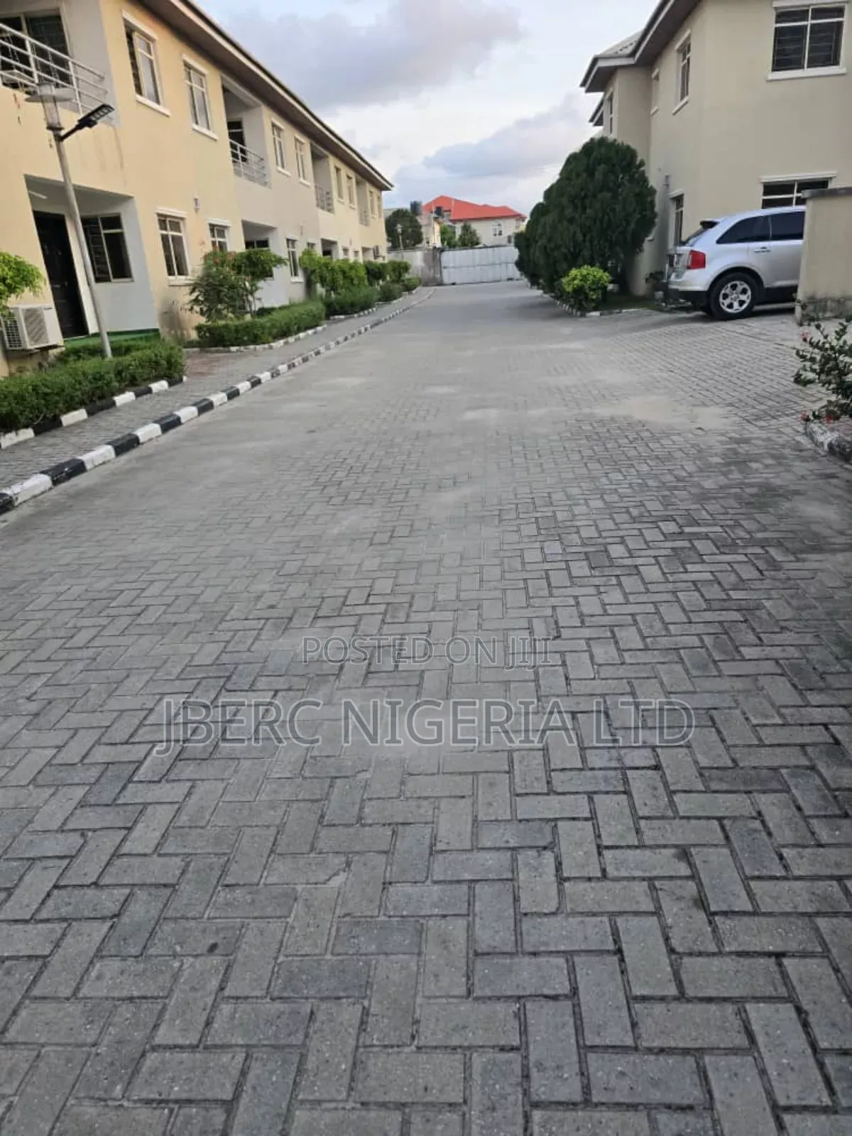 3bdrm Duplex in Sangotedo for sale