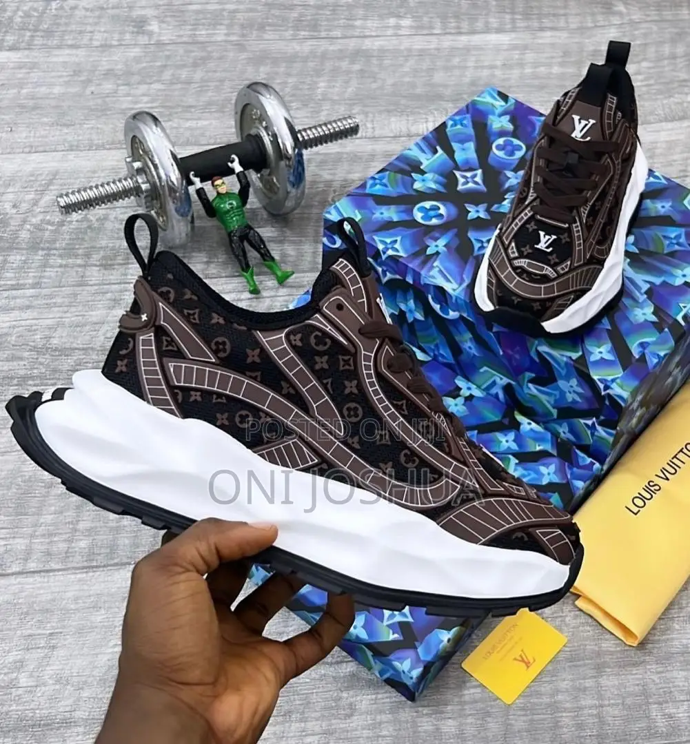 Lv Sneakers