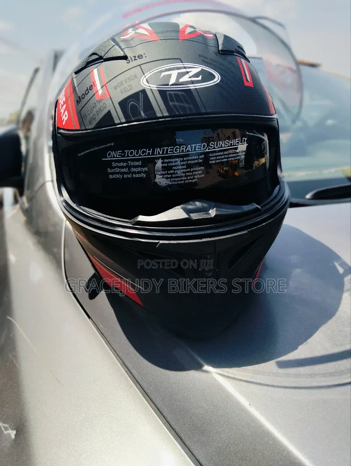 Red Dot Open Jaw Helmet