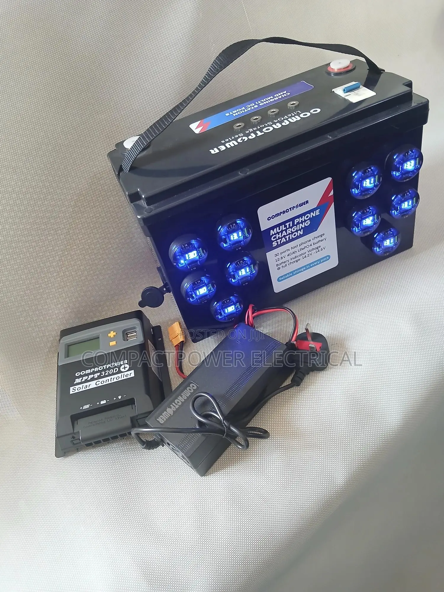 30 Ports Solar Powered Fast Charging Station Inbuilt Lithium