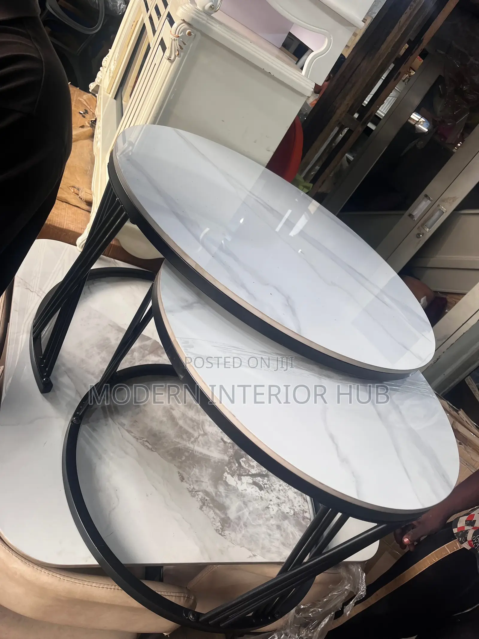 Center Table Available 2in1 Marble
