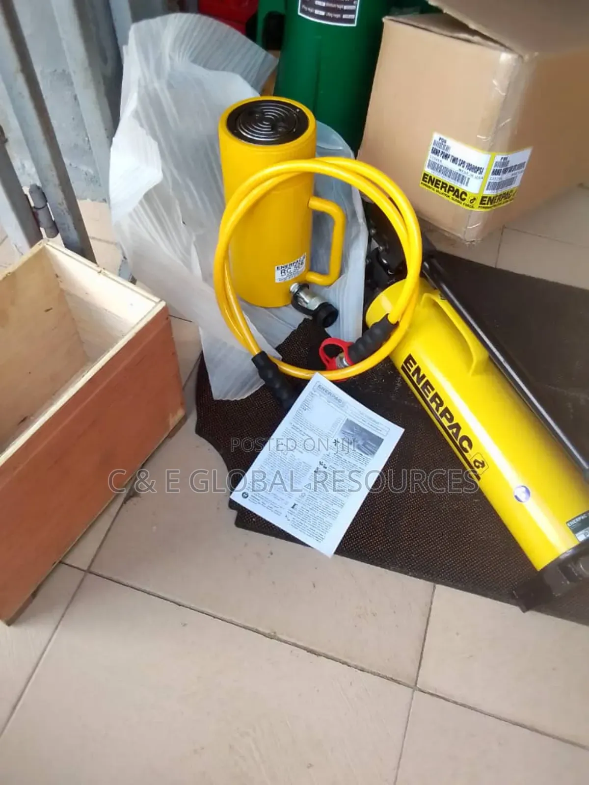Enerpac Hydraulic Pump With Jack (Rc 506)