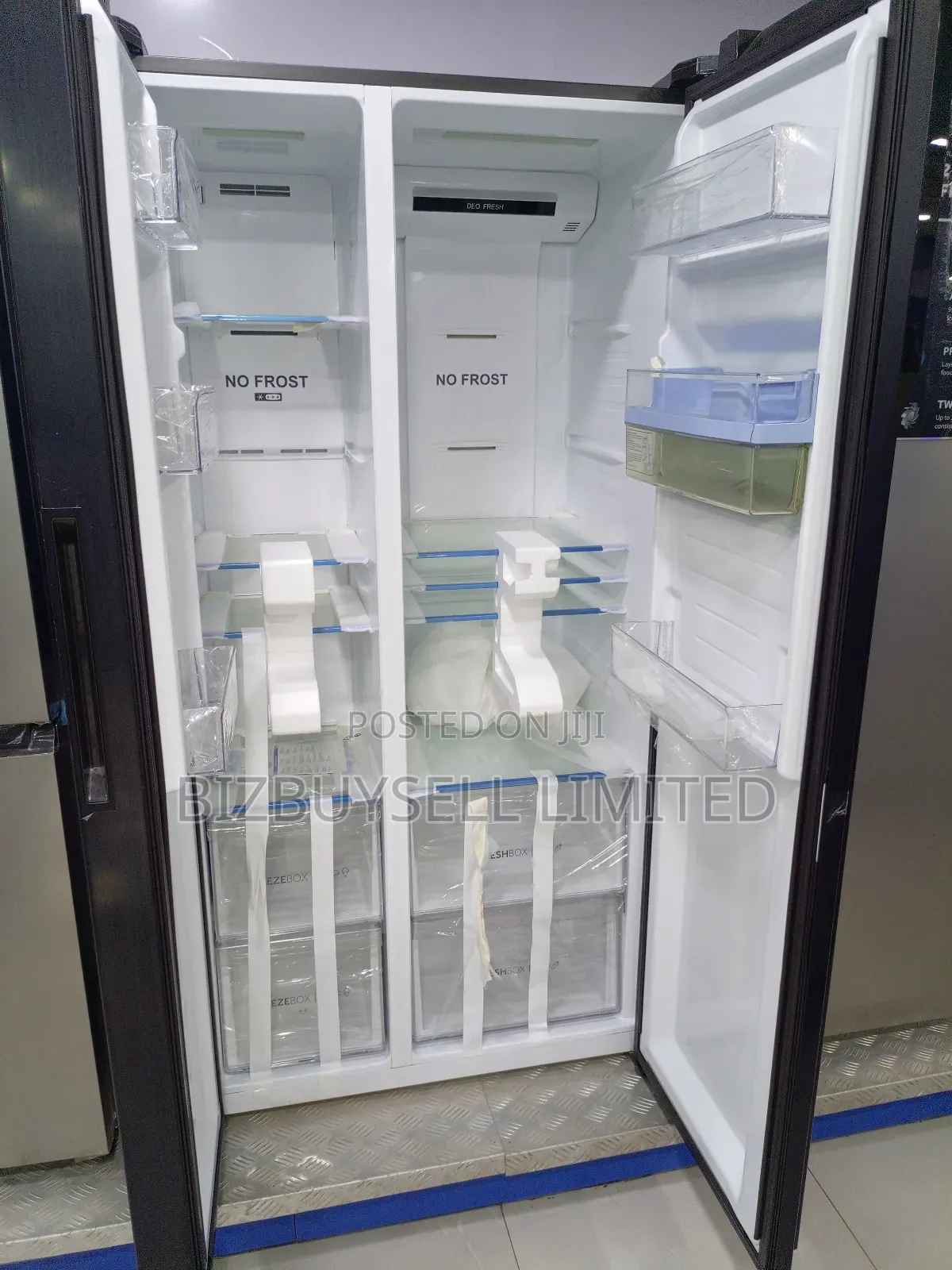Side By Side Haier Thermocool Inverter Refrigerator With Water Dispens