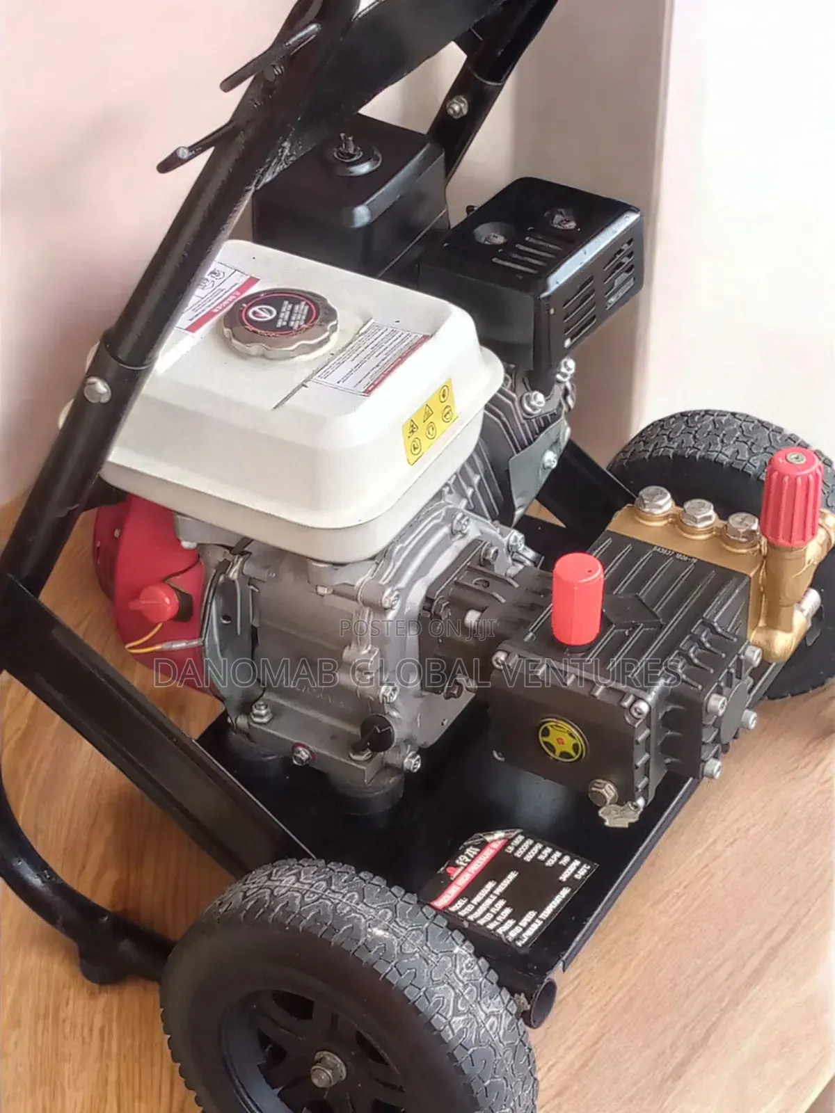 Honda Gasoline Pressure Washer With Triplex Plunger Pump