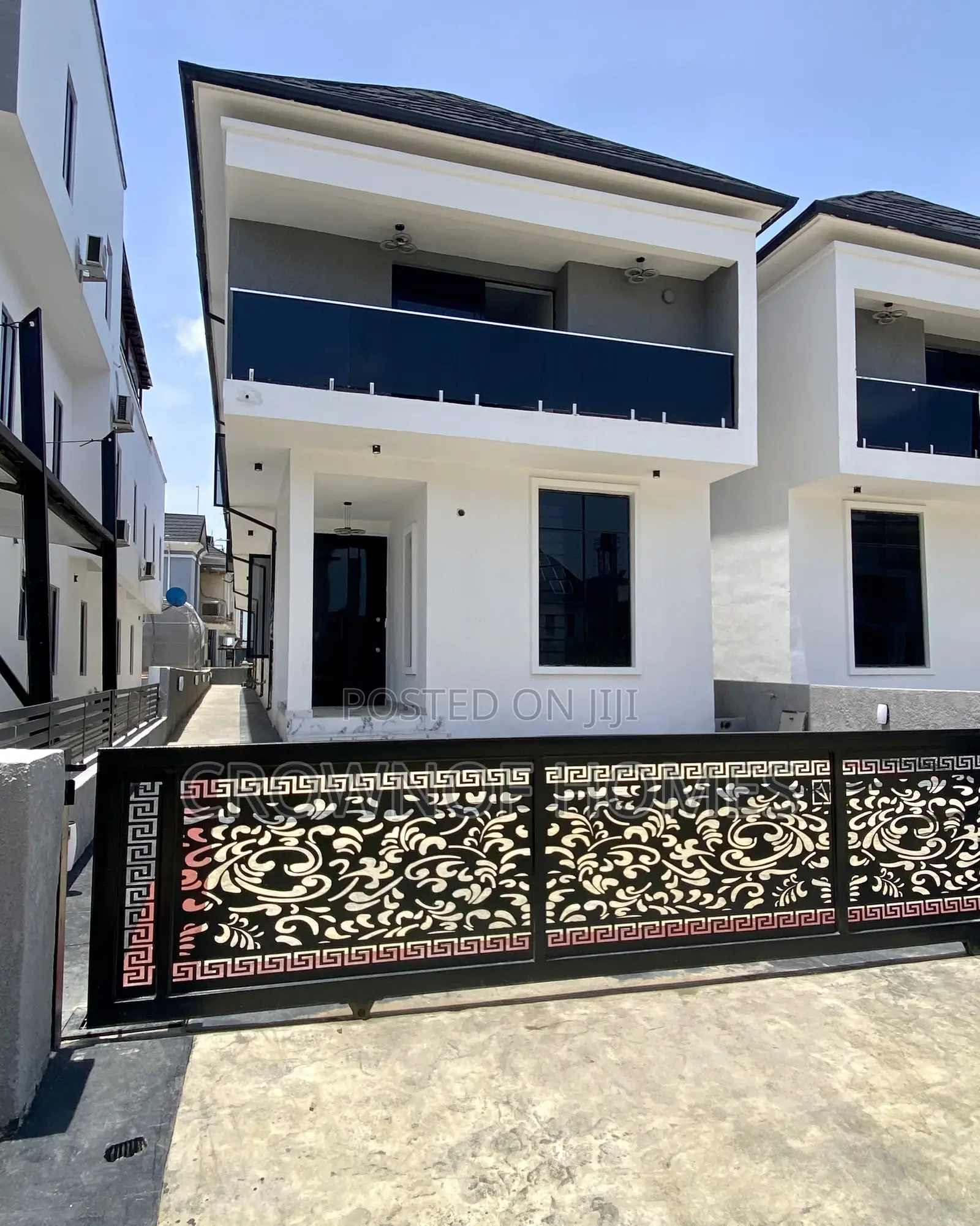 5bdrm Duplex in Megamound, Lekki for sale