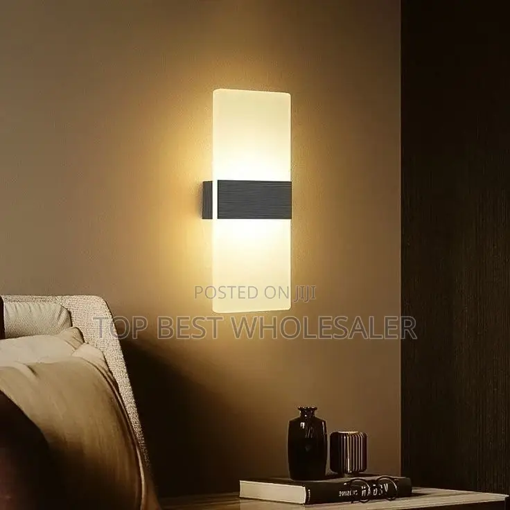 Modern Rooms Wall Bracket Light