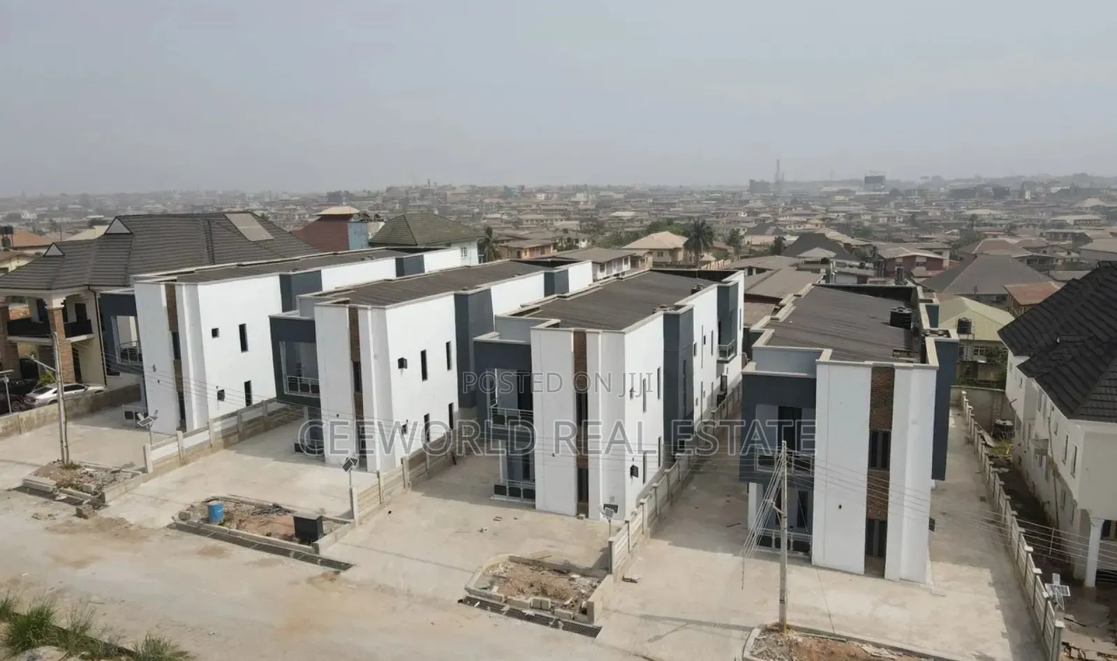 4bdrm Duplex in Lere Adigun Gra, Basorun for rent