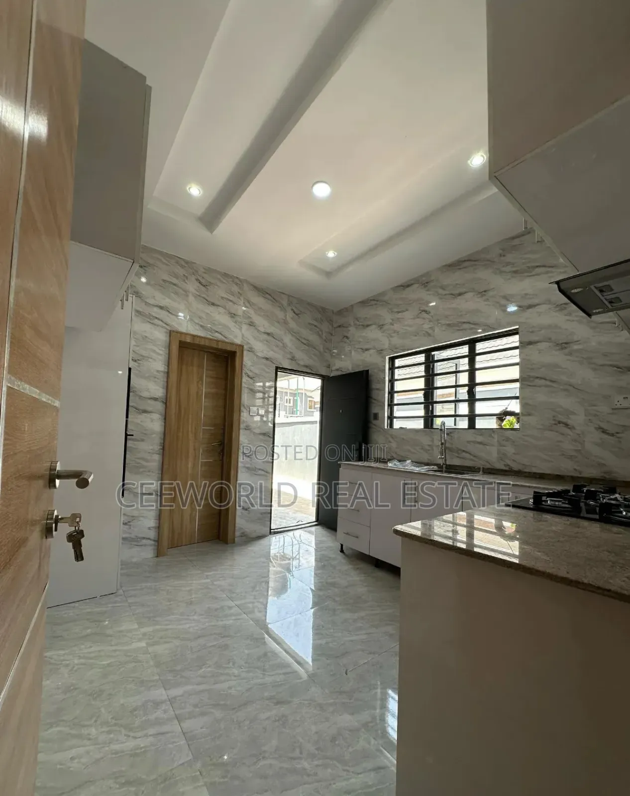 3bdrm Bungalow in Alafara Estate, Idishin for sale