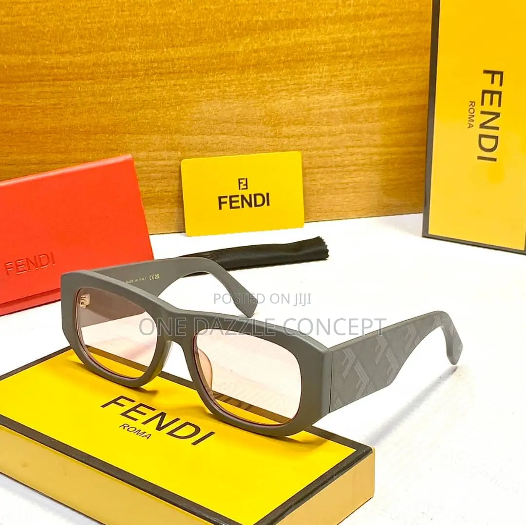 Luxury Eyewear/ Fendi