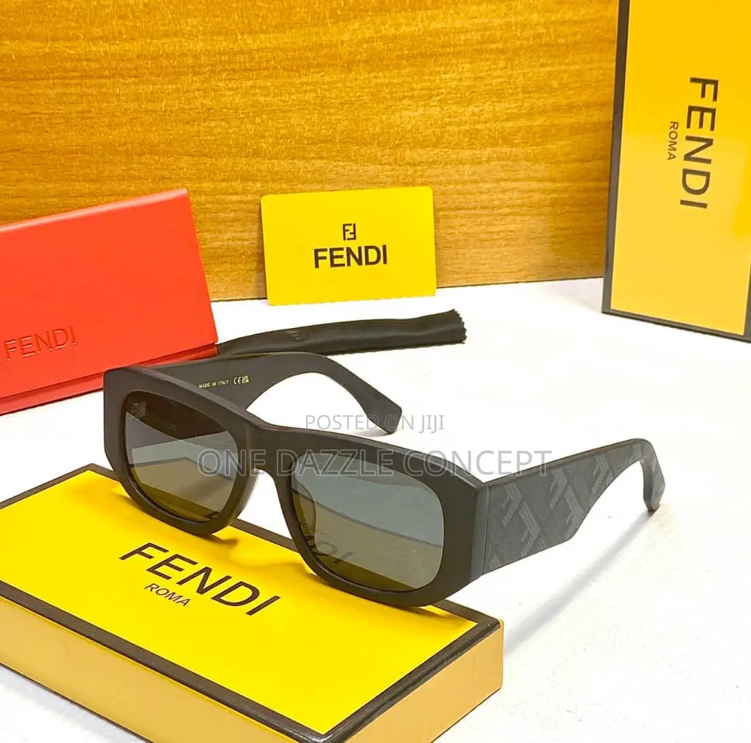 Luxury Eyewear/ Fendi