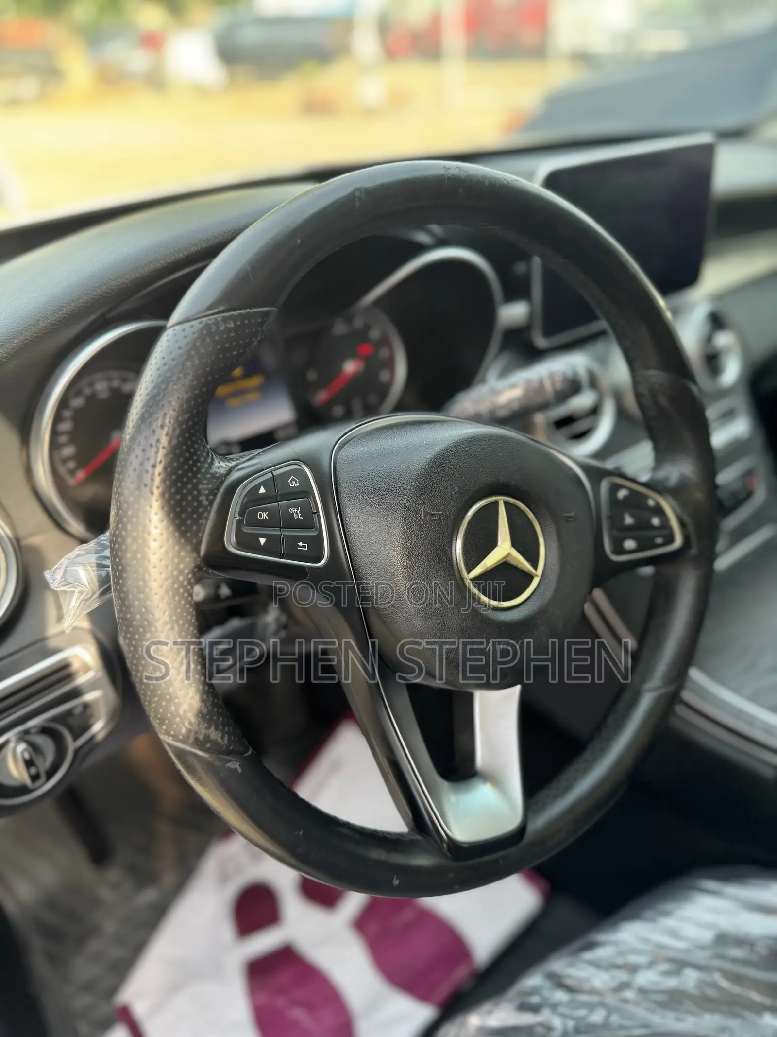 Mercedes-Benz C300 2017 Silver