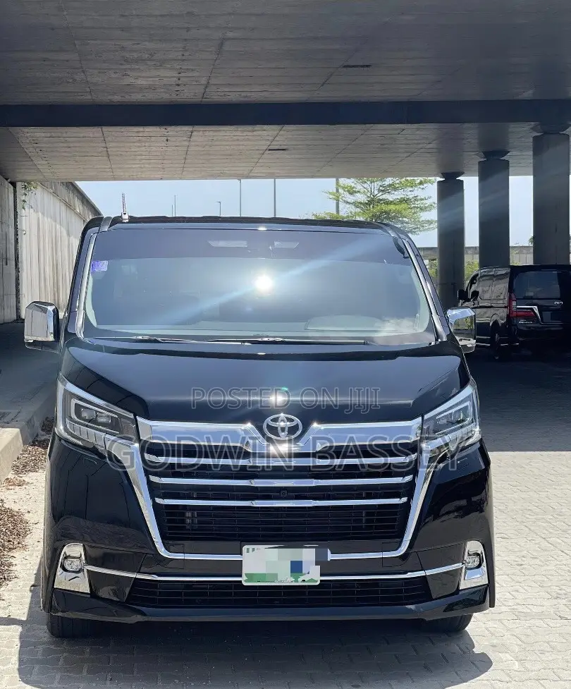 Toyota Granvia Available for Hire