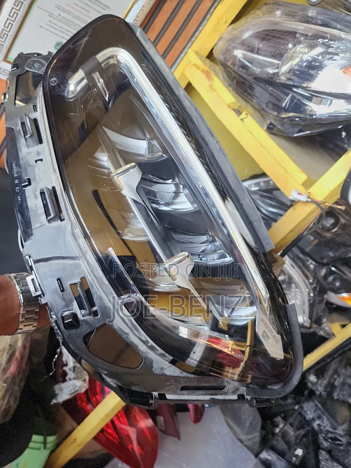 E350 2023 Set of Headlight (W214)