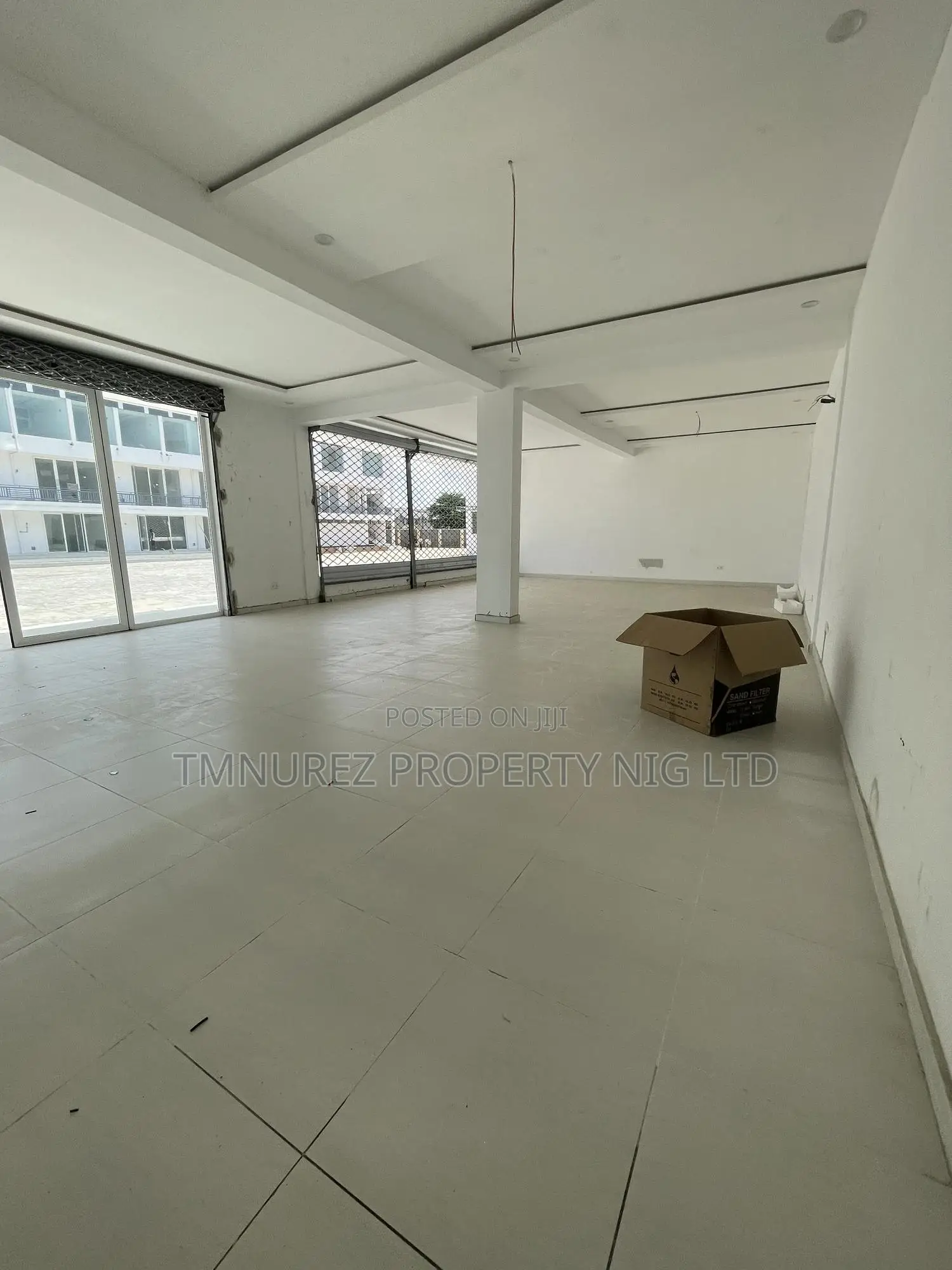 100 SQM Space for Rent at Lekki Scheme2