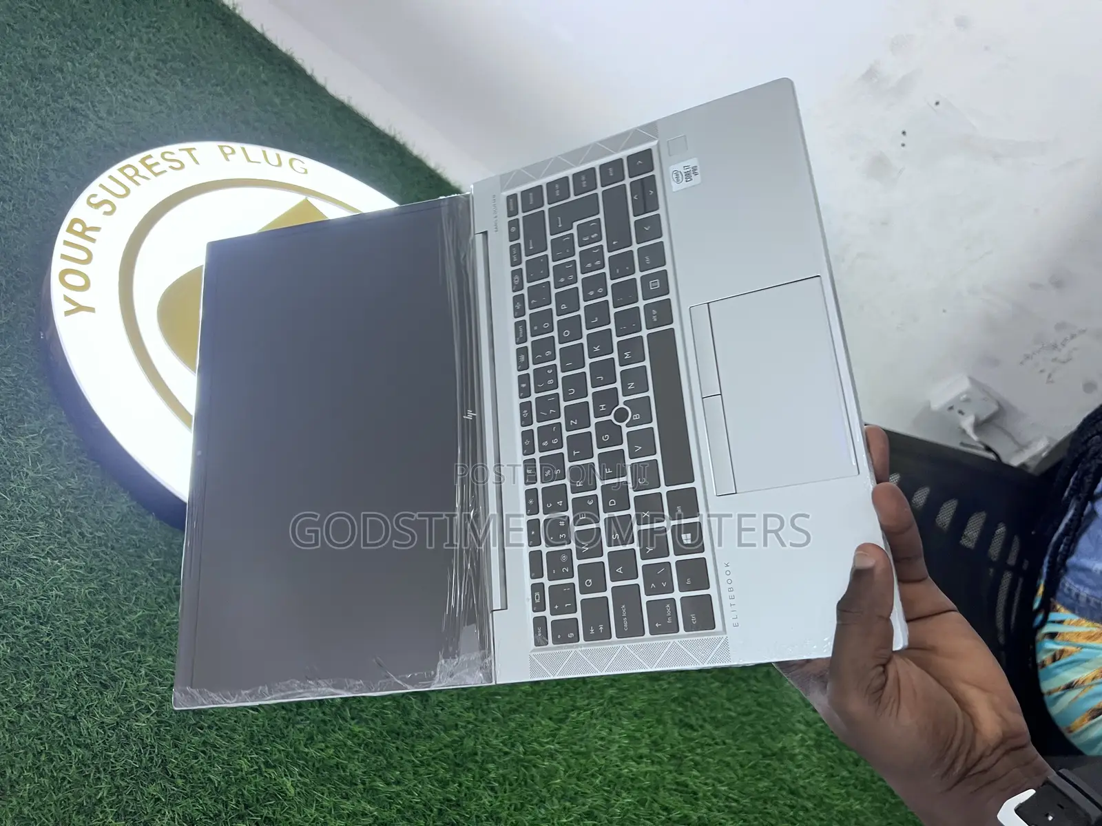 New Laptop HP EliteBook 840 G7 32GB Intel Core I7 SSD 512GB